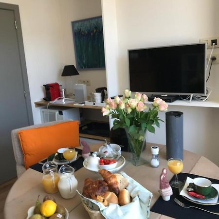 Ambrosius Bed & Breakfast บรูจส์ ภายนอก รูปภาพ