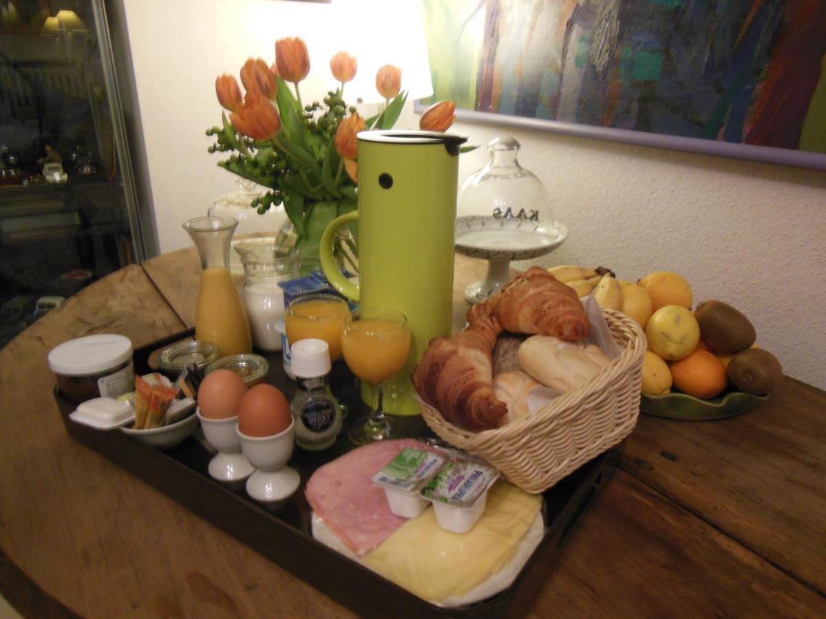 Ambrosius Bed & Breakfast บรูจส์ ภายนอก รูปภาพ